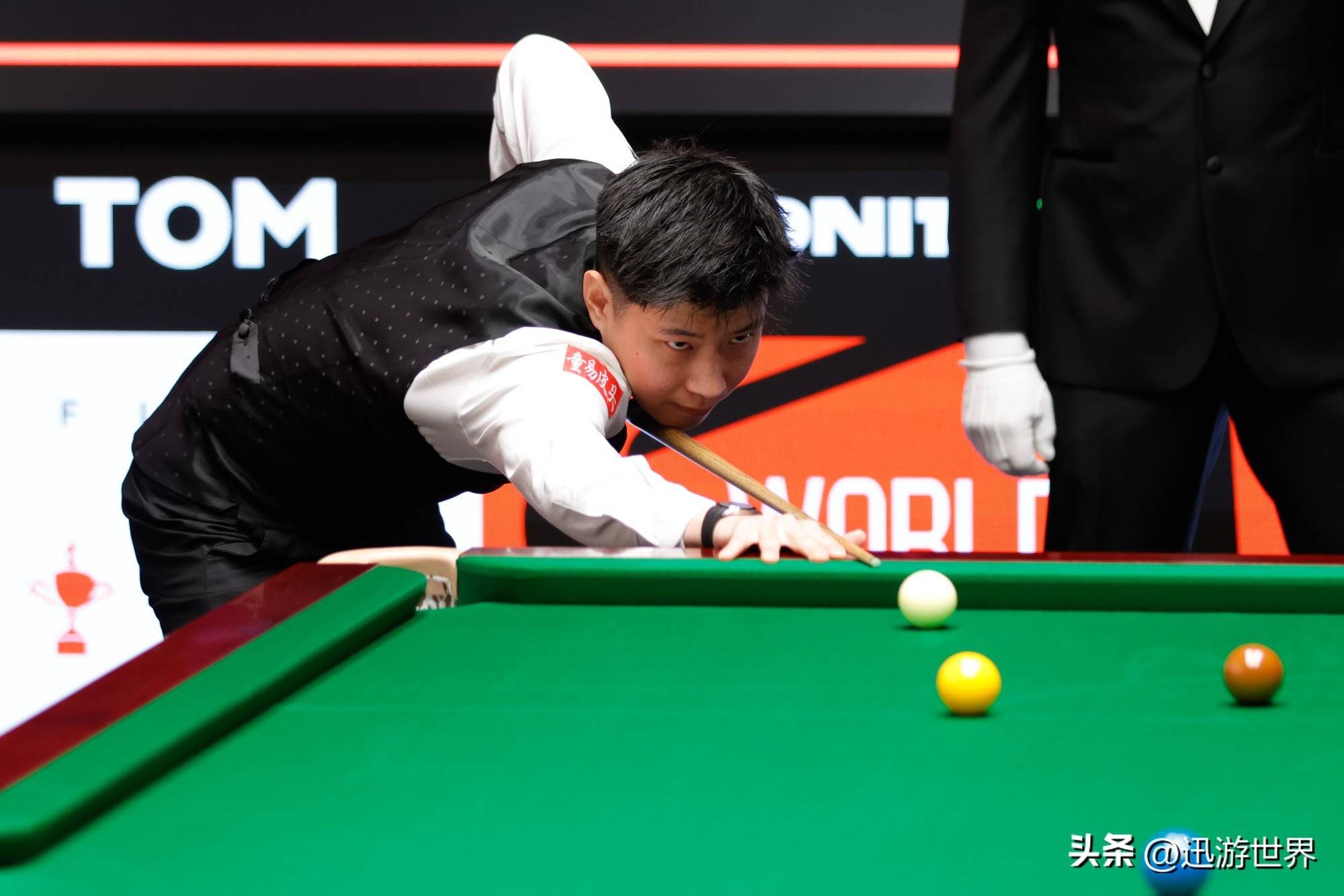 比赛中尤为 比赛中尤为