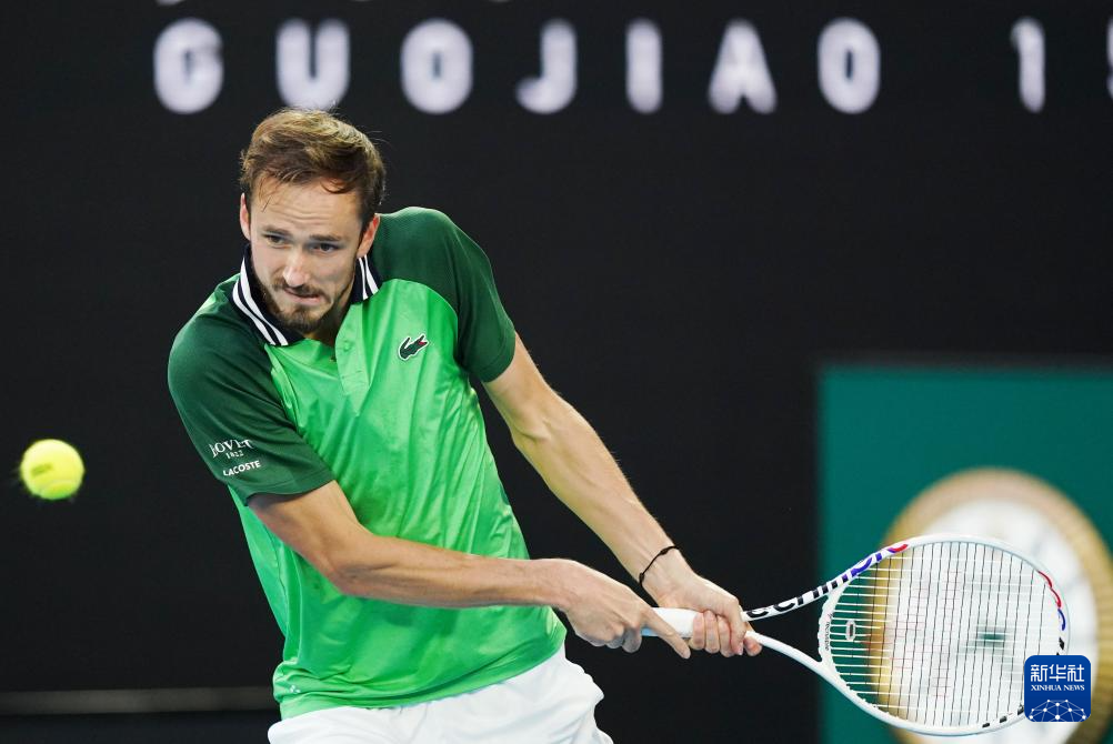 场外的一举 场外的一举